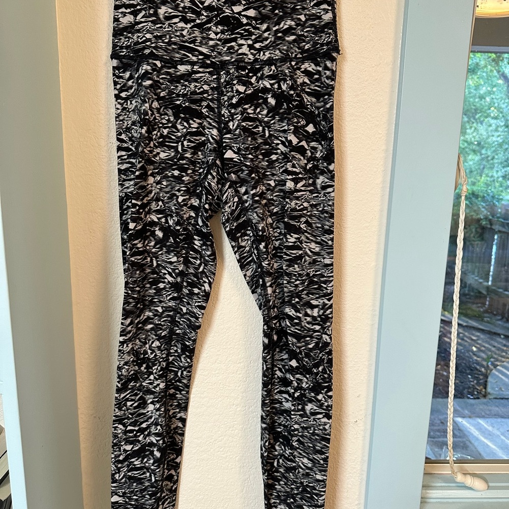 Lululemon Wunder Under Leggings